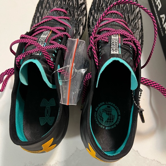 BRAND NEW MENS SIZE 11 UA CLONE MAGNETICO PRO SOCCER CLEATS LIMITED EDITION - Picture 8 of 14